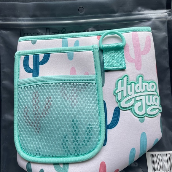 Brand new Hydrojug sleeves. Never used. Will sell as a set or message me. - Picture 10 of 12